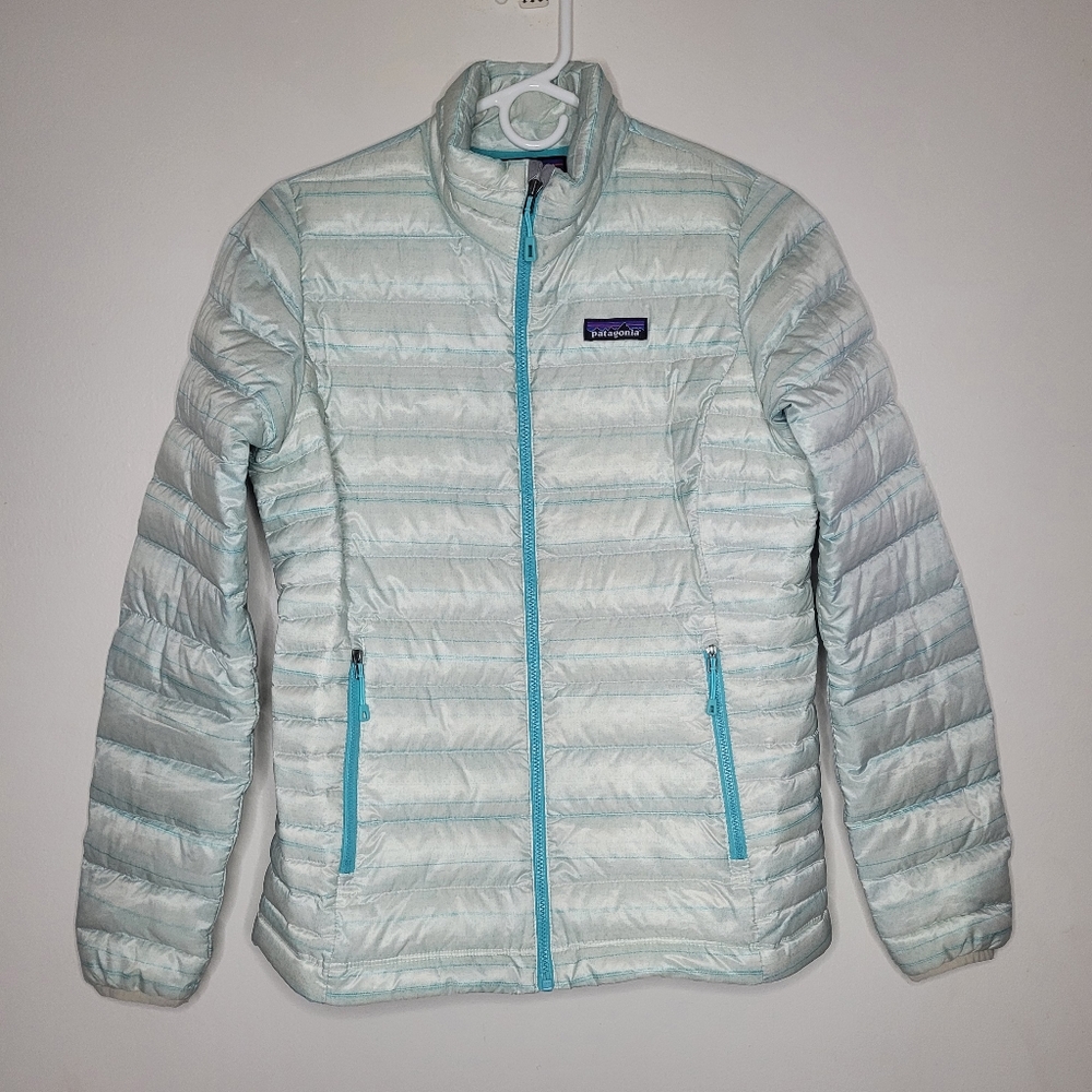 Rare Patagonia Womens Small AQUA Mint Stripe Goose Down Puffer Jacket Warm Snow
